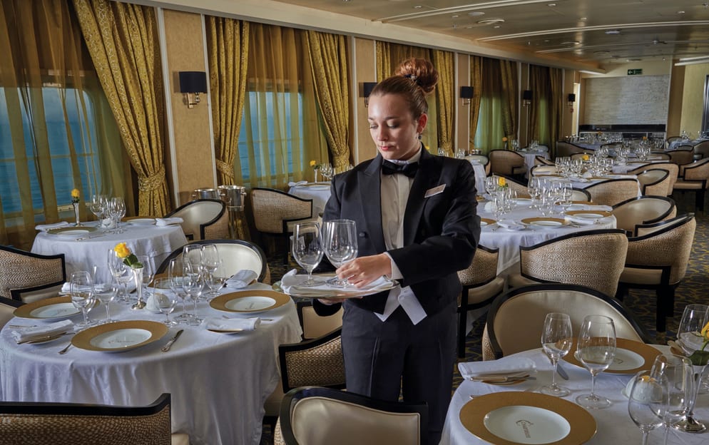 RSSC, Seven Seas Voyager, Chartreuse 1.jpg